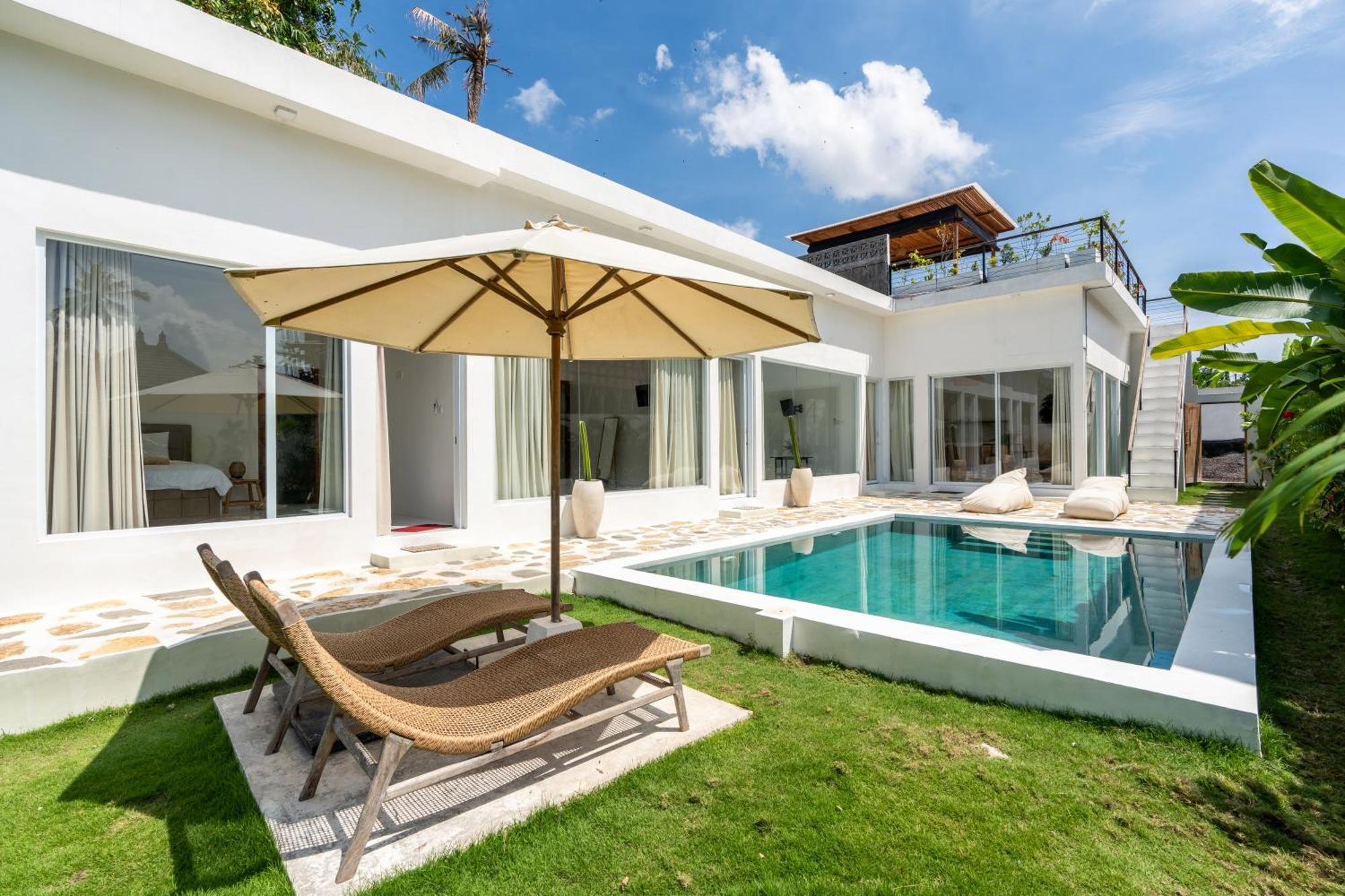 Villa Primarosa - Charming 3Br Villa With Rooftop Munggu Exterior photo